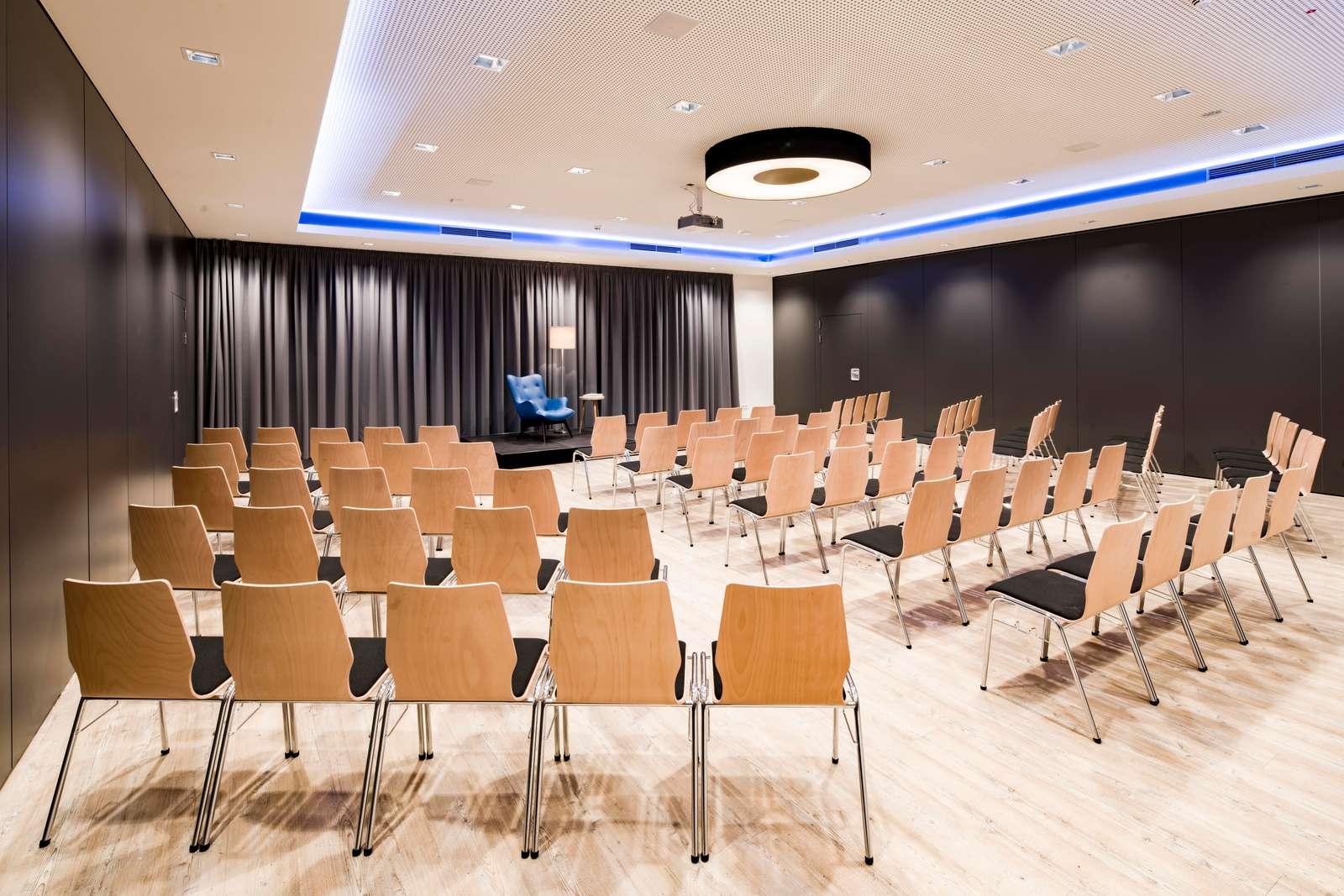 Friendly Cityhotel Oktopus Siegburg Bagian luar foto