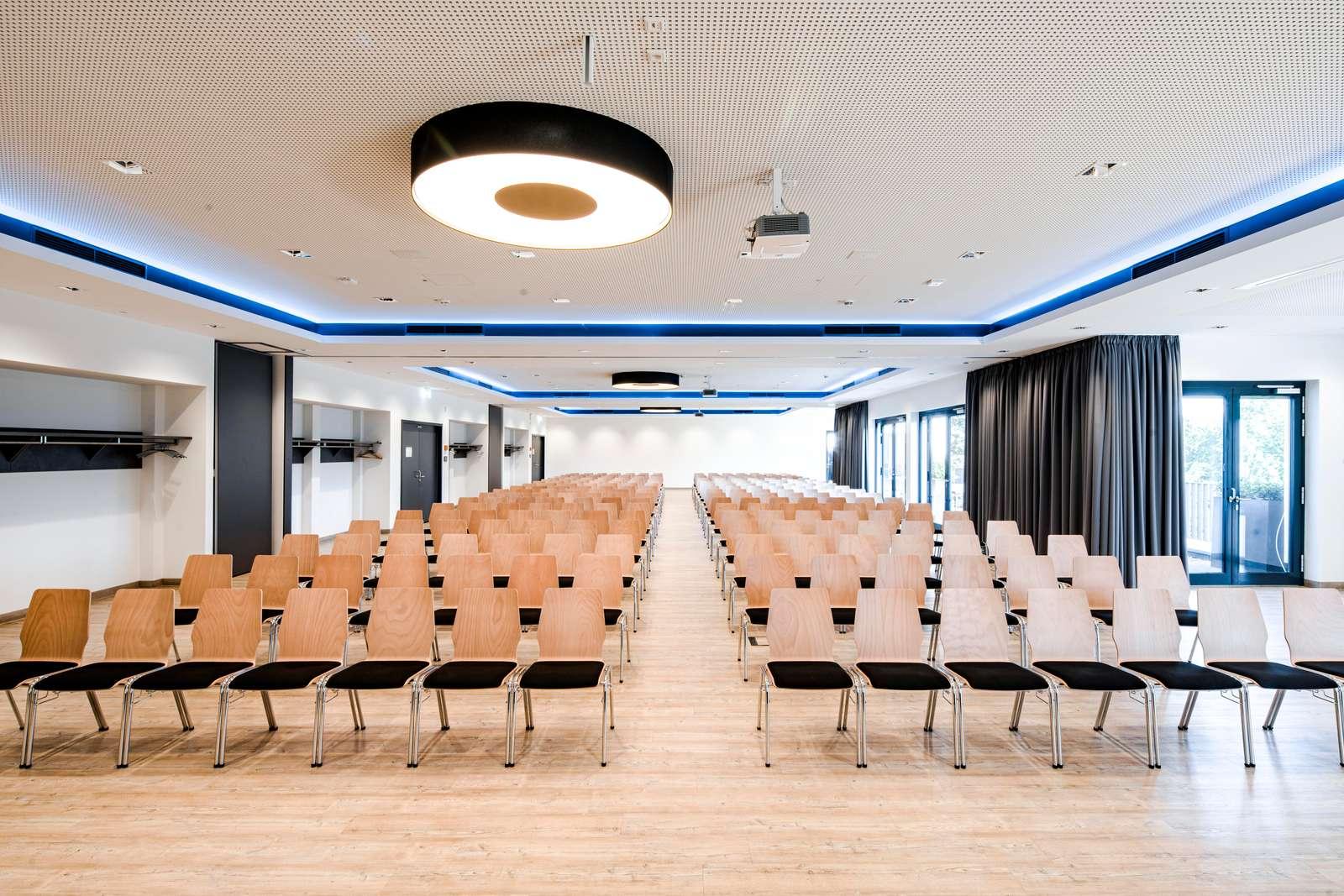 Friendly Cityhotel Oktopus Siegburg Bagian luar foto