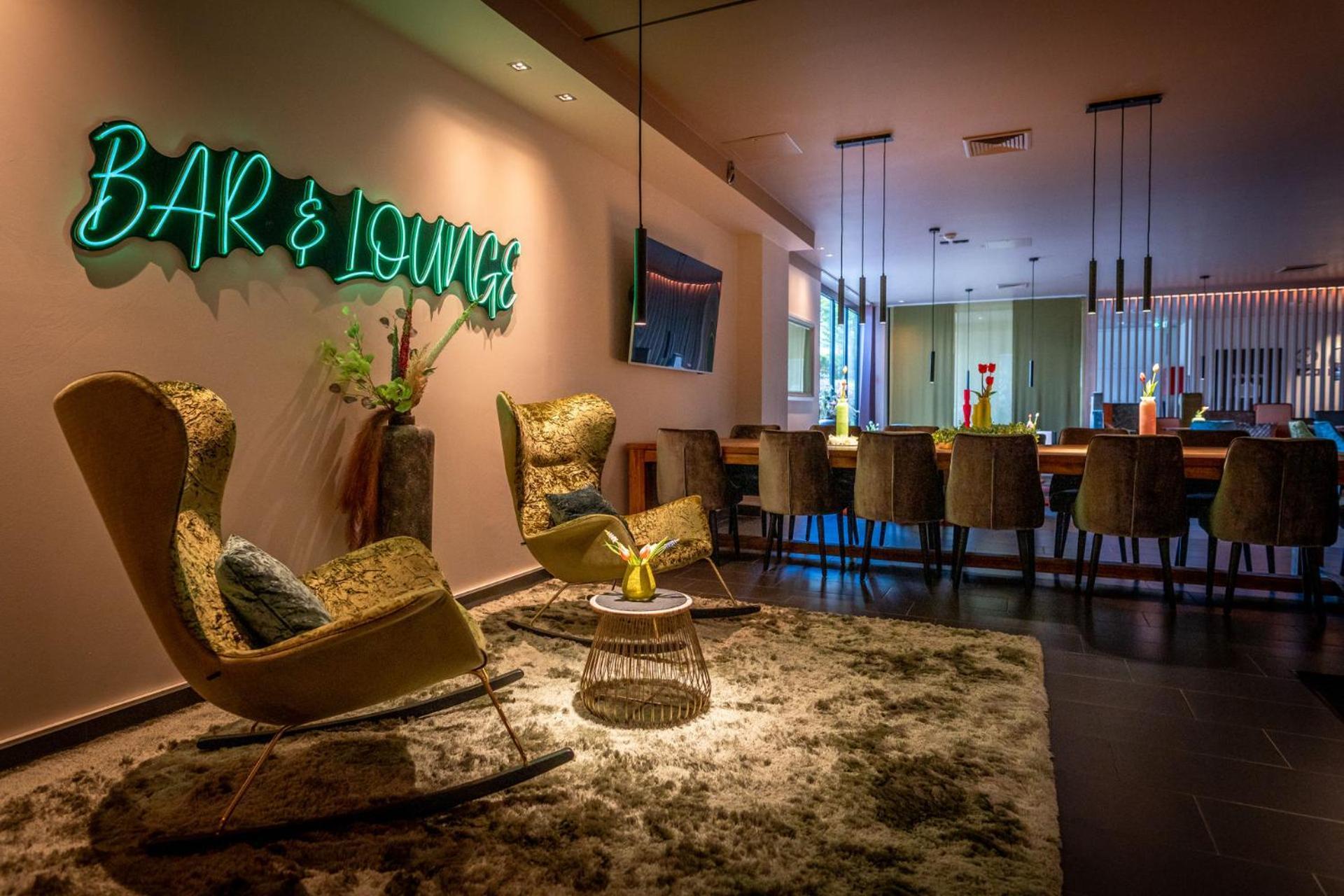 Friendly Cityhotel Oktopus Siegburg Bagian luar foto