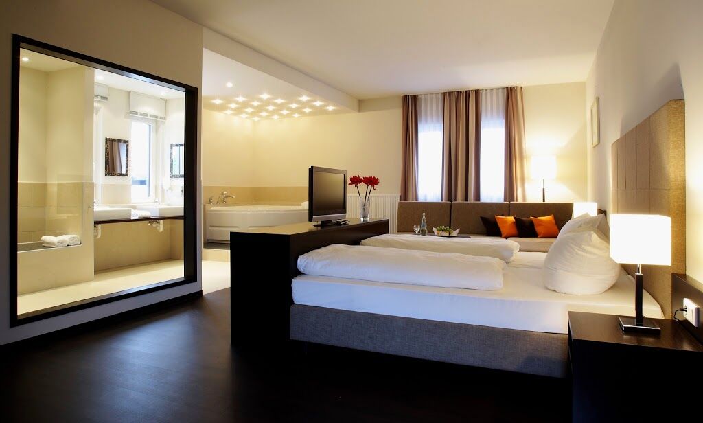 Friendly Cityhotel Oktopus Siegburg Bagian luar foto